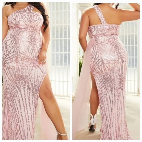 Baby pink contrast mesh and contrast Sequin cut out side slit assymmetrical maxi - Picture 1 of 13